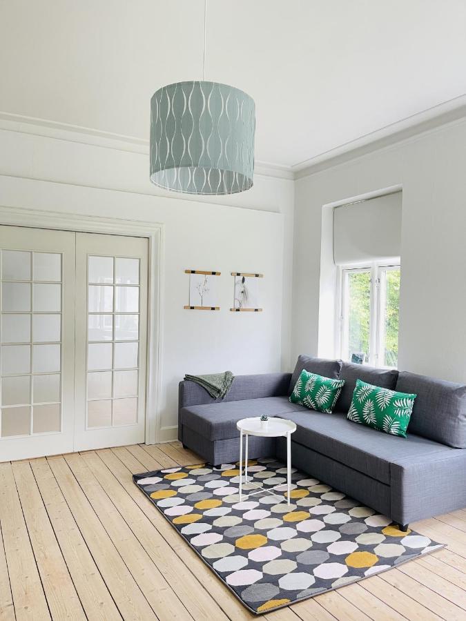 Aday - City Central Mansion - 1 Bedroom Apartment With Garden Ålborg Exterior foto